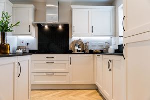 Photo 18- click for photo gallery